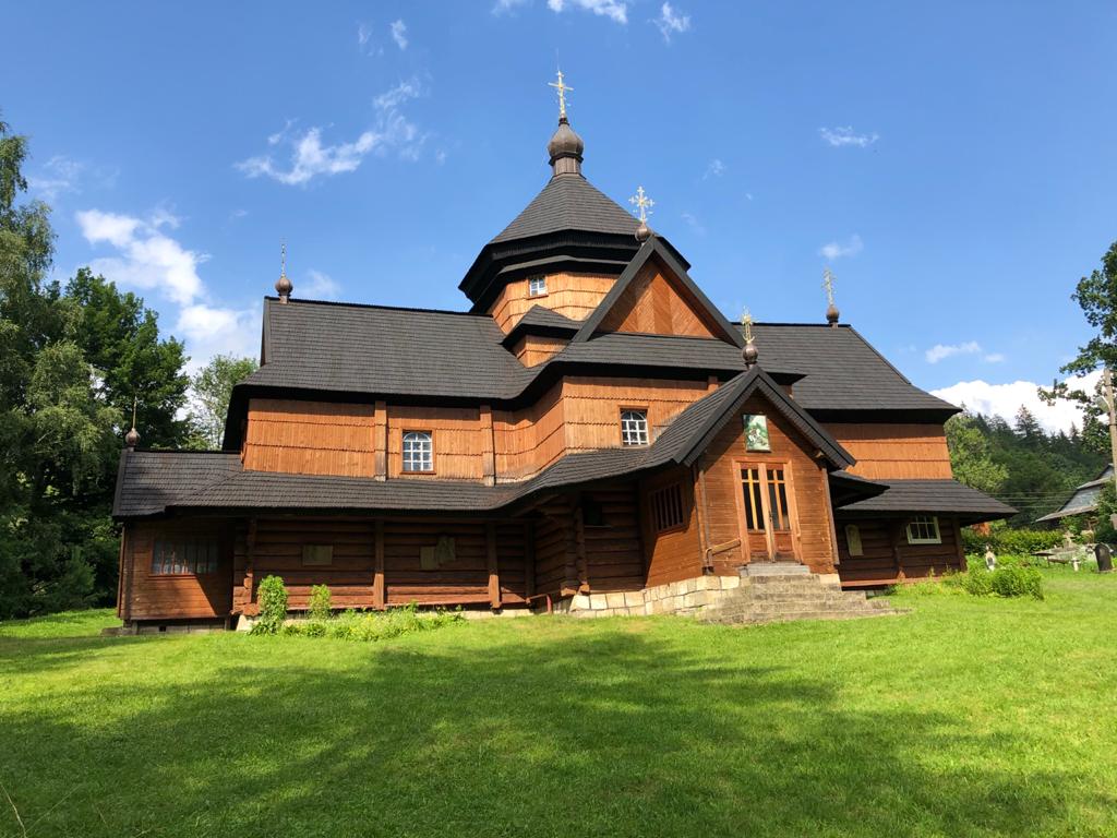 Вакарчук показал, чем занимается после выхода из Рады: яркие фото