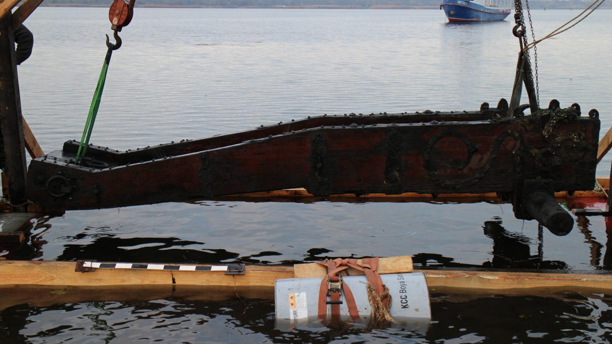 В Україні на дні Дніпра виявили унікальну знахідку: у світі таких одиниці