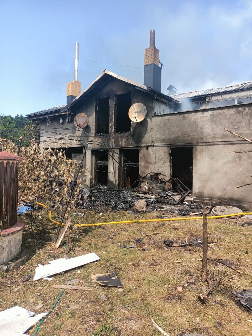 Падение самолета на Прикарпатье: сгорел дом со всеми вещами украинской гандболистки