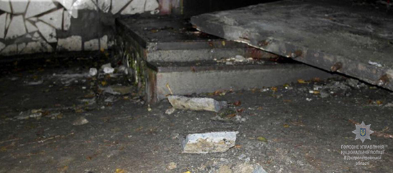 Поліція відкрила справу за фактом обвалу частини будинку в Кам'янському