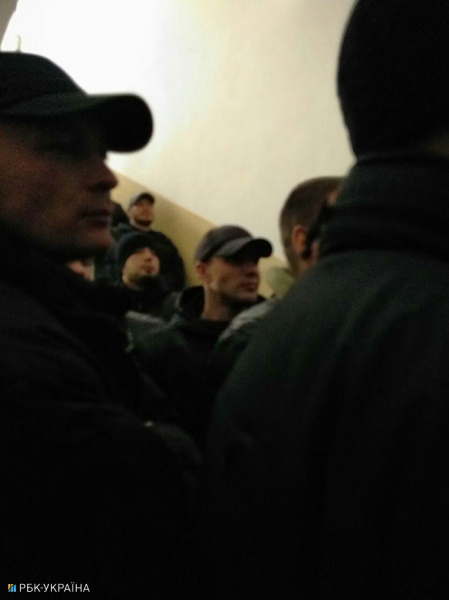 Суд над Трухановим: невідомі влаштували бійку