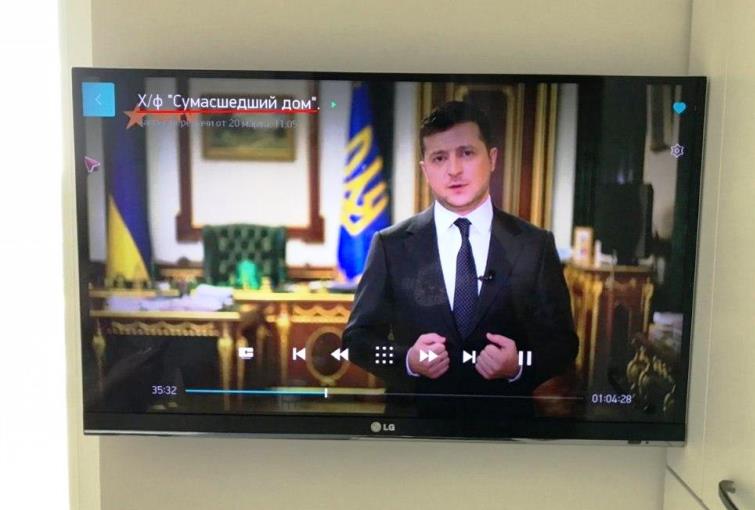 Божевільний дім: український канал знову зганьбився через Зеленського