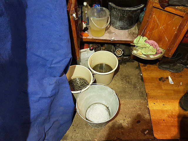 нарколабораторію