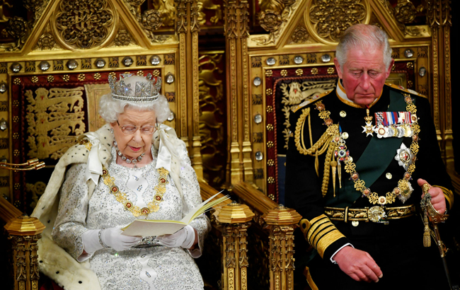 Єлизавета II готова зректися престолу: названа сумна причина