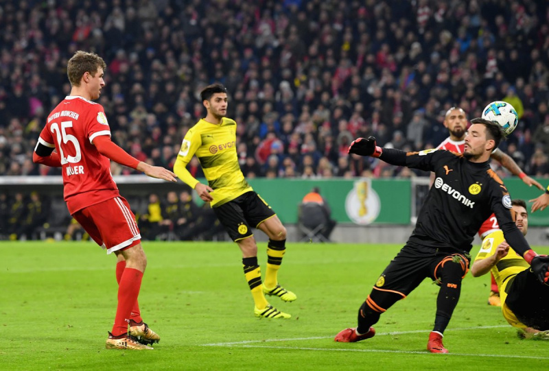 Баварія - Боруссія Д 2-1: відео голів та огляд матчу