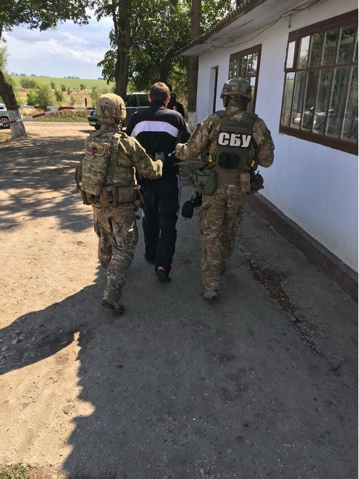 задержанному боевику сообщили о подозрении в организации террористической группы