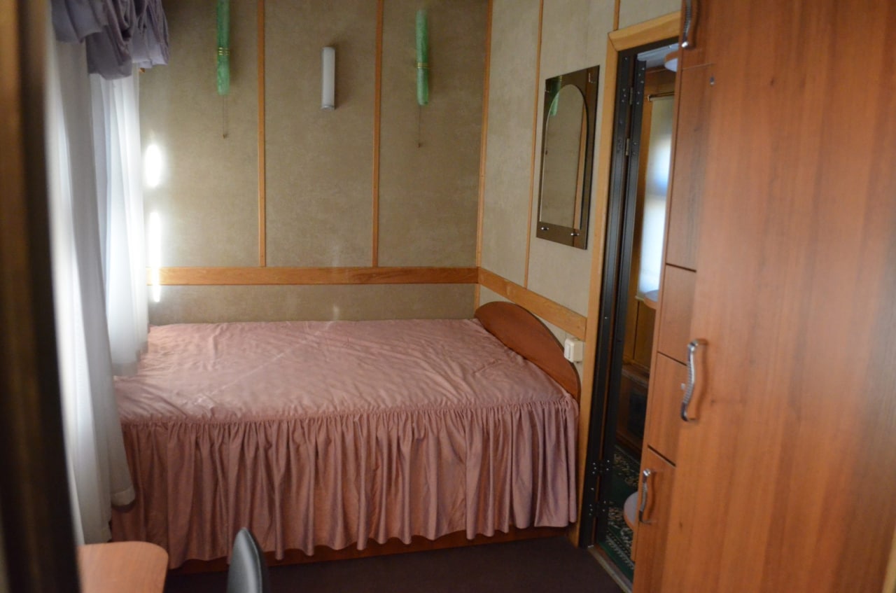 Кухня, спальня і душ: фото найрозкішніших вагонів Укрзалізниці