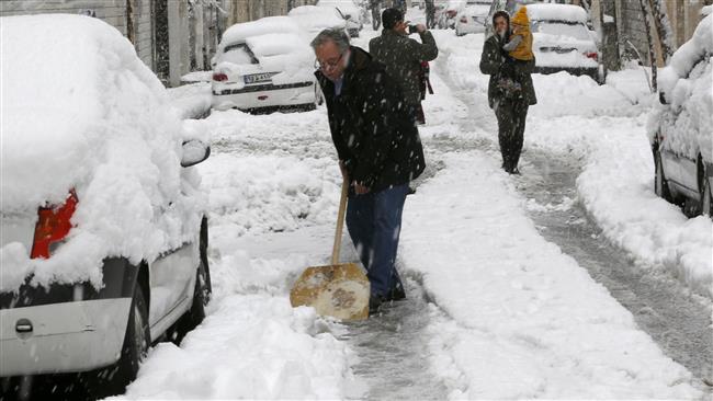 Снігопад в Ірані засипав Тегеран і порушив транспортне сполучення