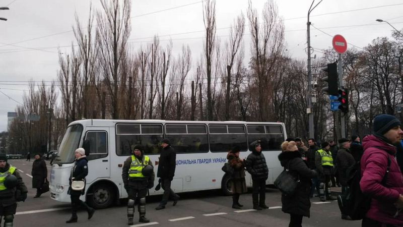 Марш в Киеве: около 5 тыс. активистов собрались на Европейской площади