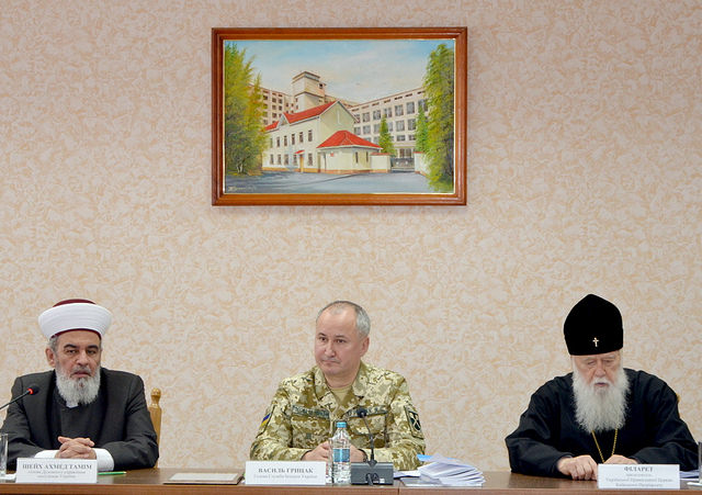 СБУ назвала число украинцев, удерживаемых в плену боевиков на Донбассе