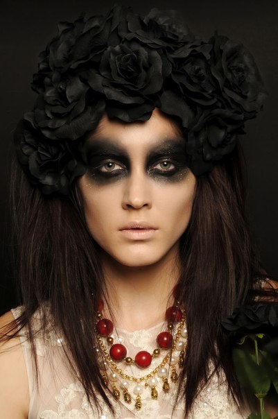 Харлі Квінн або Мати драконів: найяскравіші образи для Геловіна від дизайнера зачісок