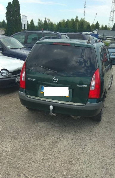 На Львівській митниці затримали автомобілі на єврономерах з фальшивими документами