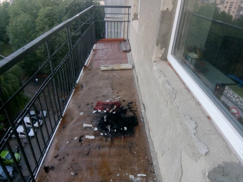 У Тернополі стався вибух у багатоповерхівці, є постраждалі