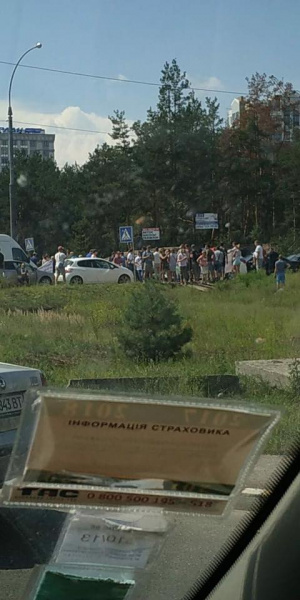 В Ірпені ошукані інвестори перекрили в'їзд у місто