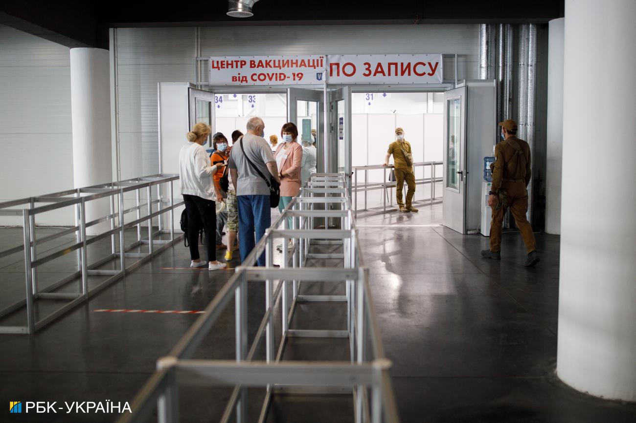 Локдаун &quot;Дельта&quot;. Чому в Україні потрібна обов'язкова вакцинація