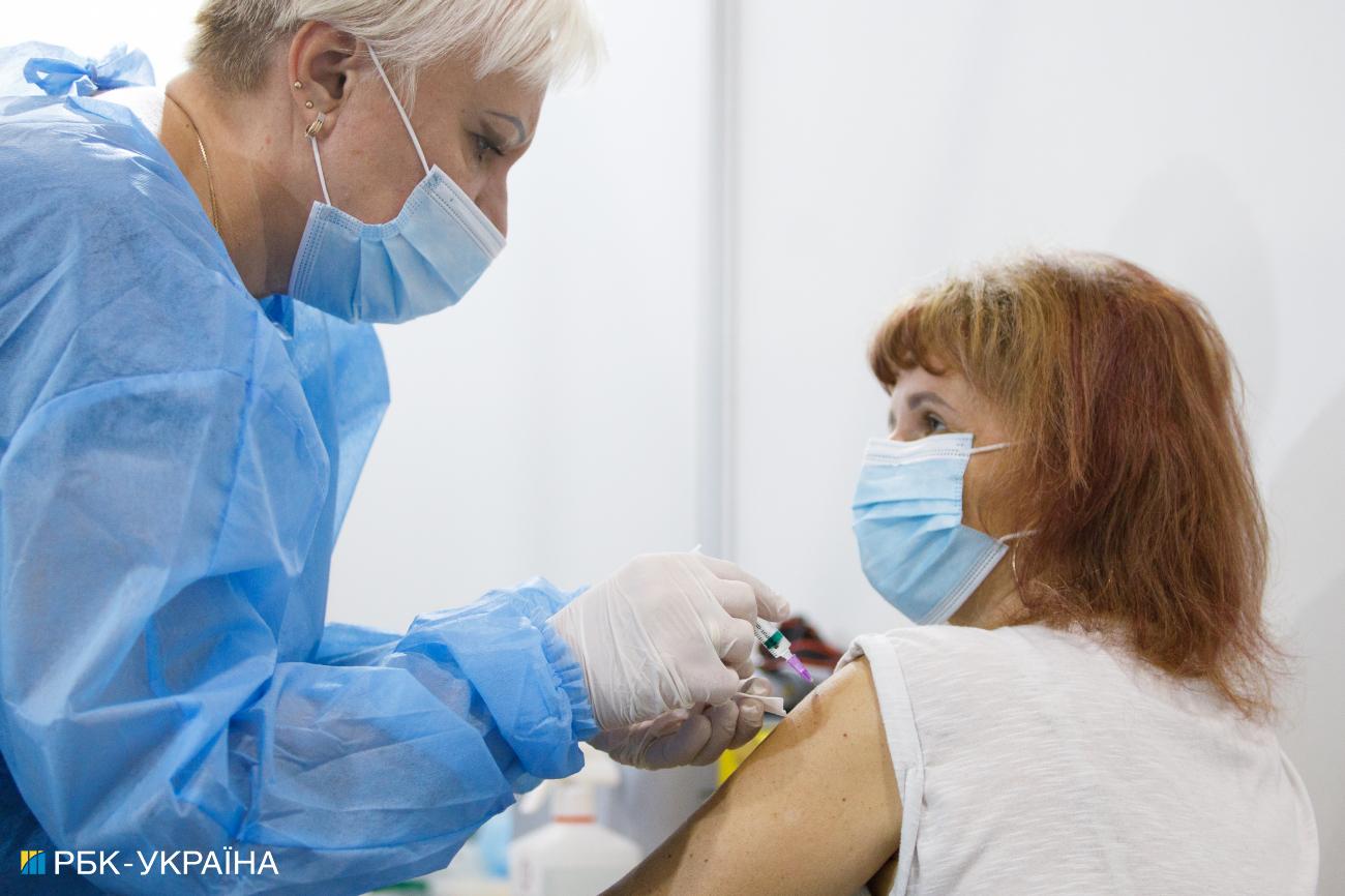 Локдаун &quot;Дельта&quot;. Чому в Україні потрібна обов'язкова вакцинація