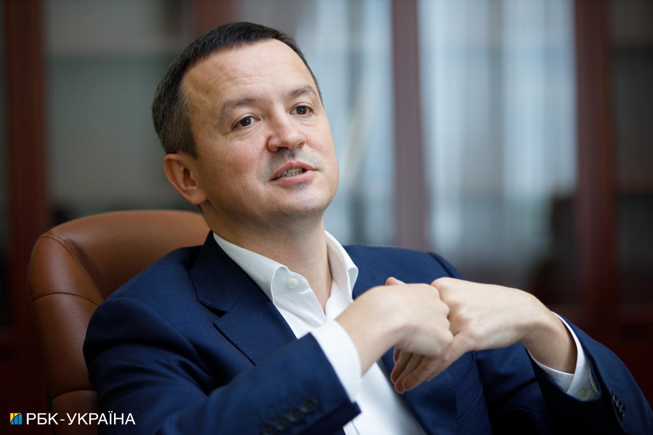 Відставки в Кабміні. Чому команда Зеленського звільняє трьох міністрів