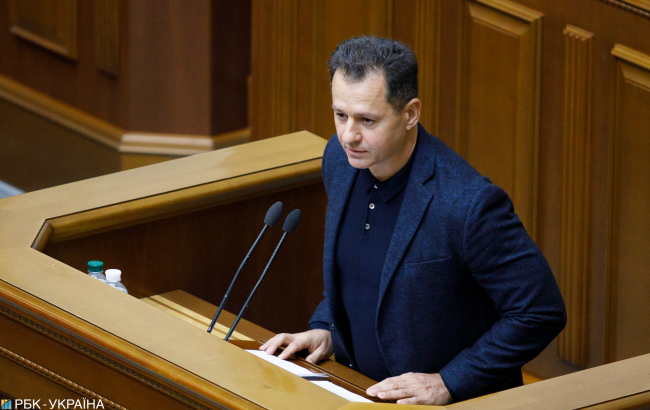 Забіг на місцях: які партії поборються за владу на виборах восени