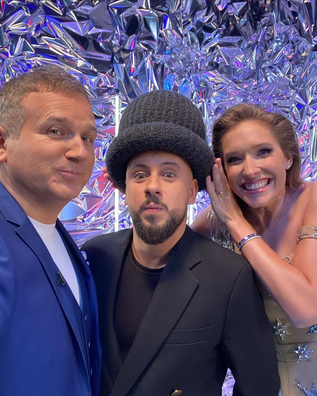 Королева телебачення: Катя Осадча вразила казковою сукнею на шоу Голос країни-10