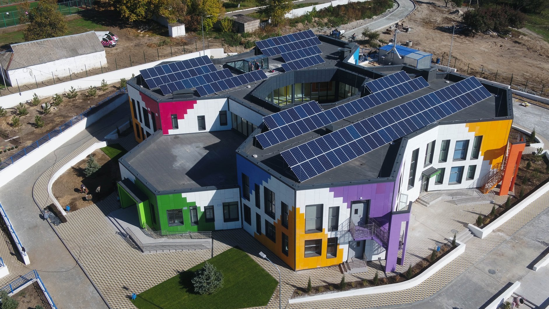 Кращим дитячим садам України виповнюється два роки