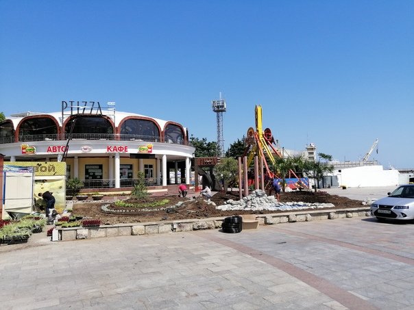 Пляжи пустые, а цены взлетели: появились фото проваленного "сезона" в Крыму