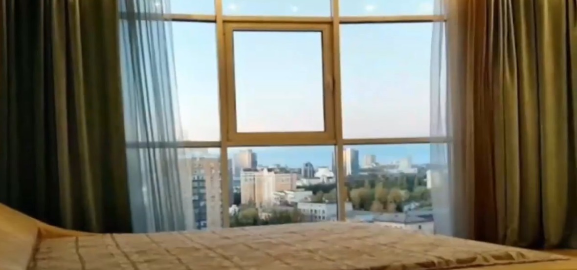 СМИ показали элитные апартаменты Степанова в центре Киева: цена просто космическая