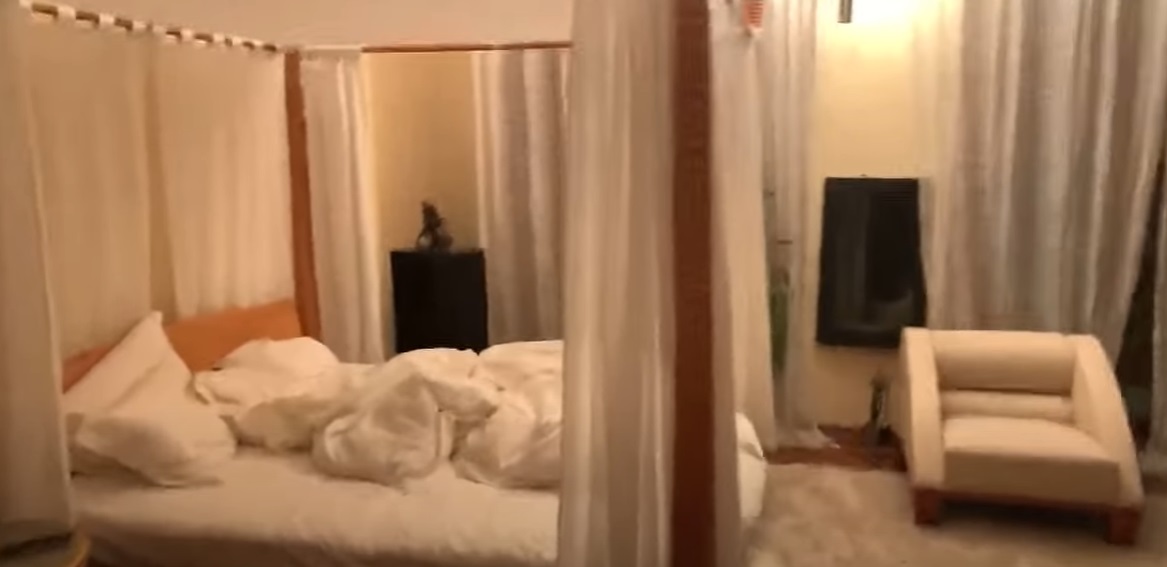 Как выглядит квартира Оли Поляковой в центре Киева: 200 квадратов и огромная ванна