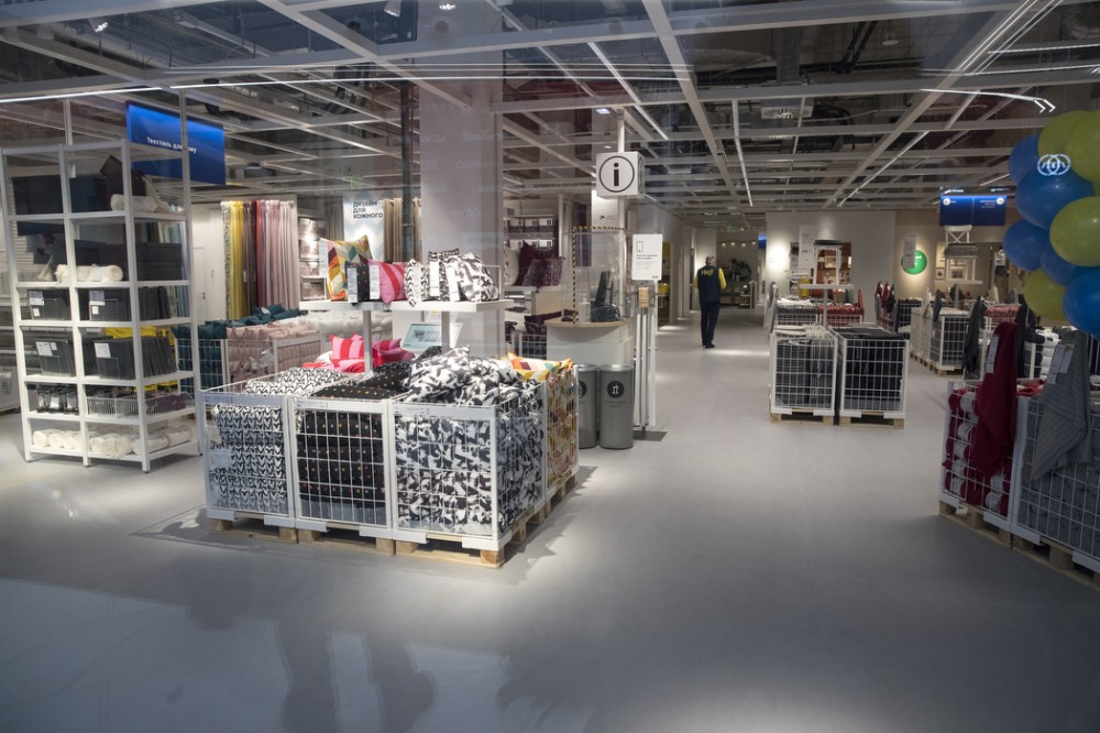 IKEA офіційно відкрила свій перший магазин в Україні: як він виглядає