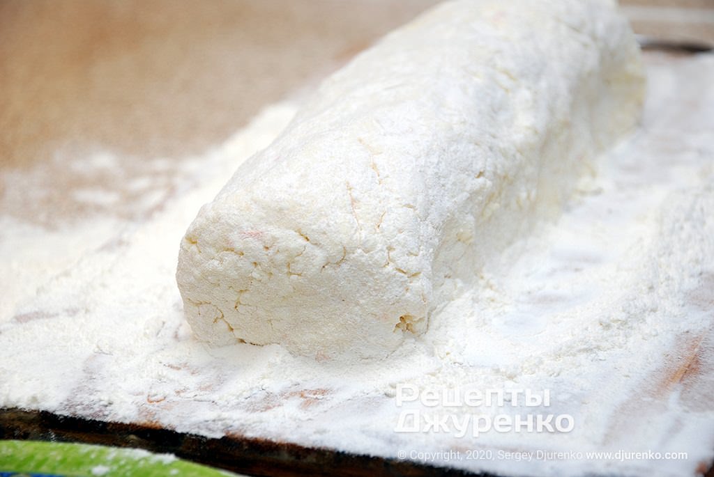 Кулінар поділився рецептом пишних сирників: обов'язково додайте цей інгредієнт!