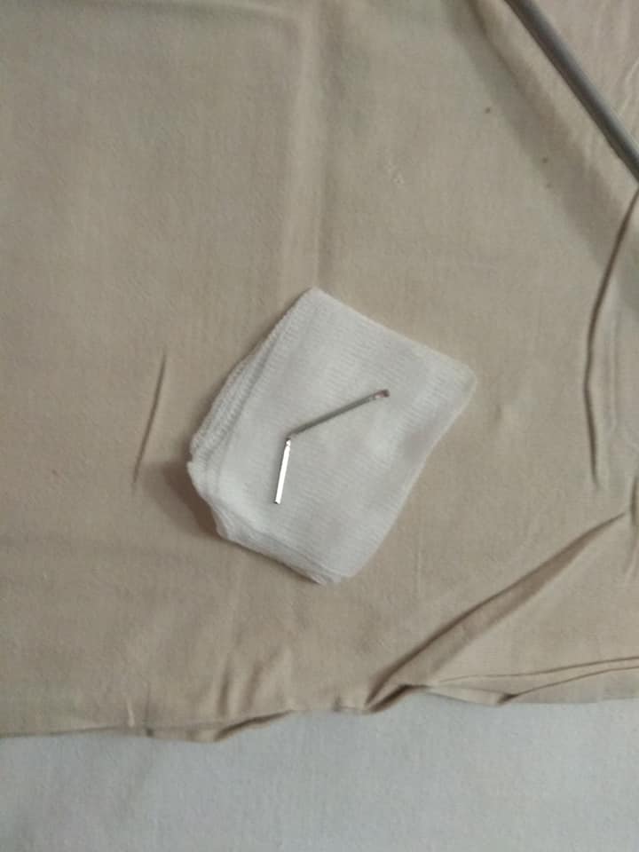 У Львові лікарі врятували 17-річного хлопця: цвяхом пробило легке