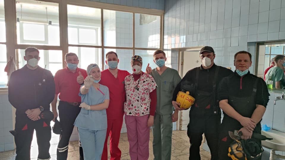 У Києві чоловік надів гайку на статевий орган і не міг її зняти: довелося втрутитися рятувальникам