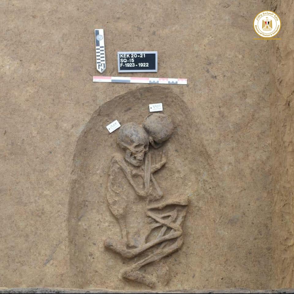 У Єгипті археологи виявили загадкові гробниці: їм більше 8000 років