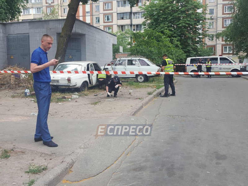 Через вибух машини в Києві постраждали четверо дітей