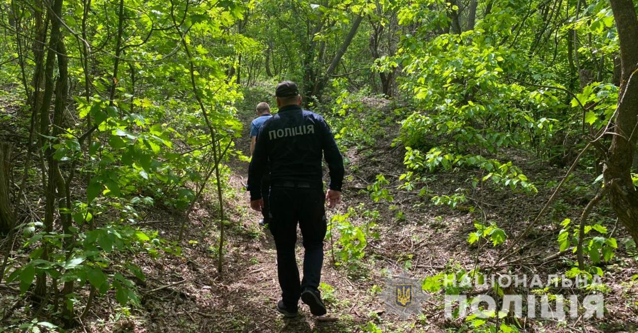 Под Одессой нашли повешенным 14-летнего подростка, который ранее сбежал из дома
