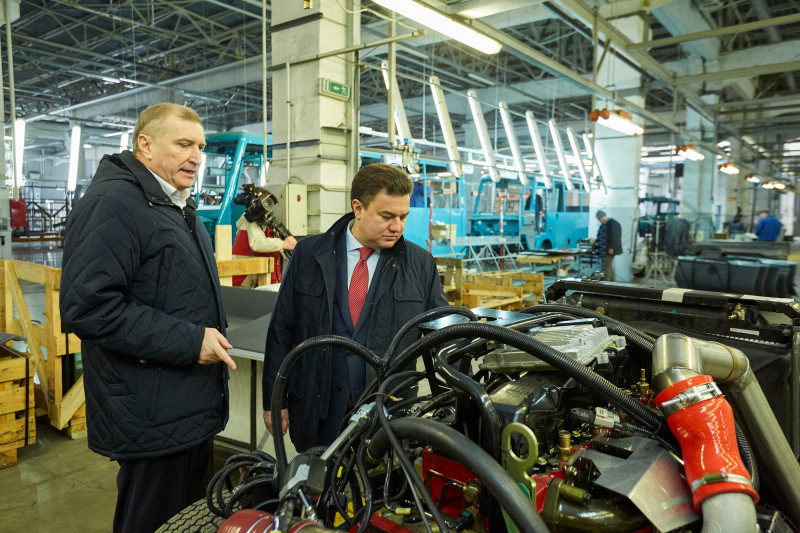 Бондар: держава повинна допомагати промисловості не тільки пільгами