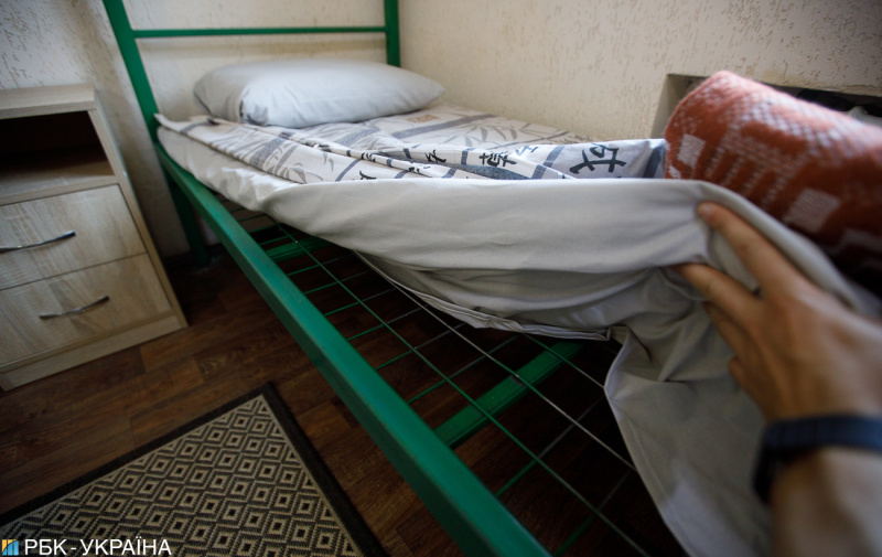 Сидеть с комфортом: как выглядят и работают платные камеры в Лукьяновском СИЗО