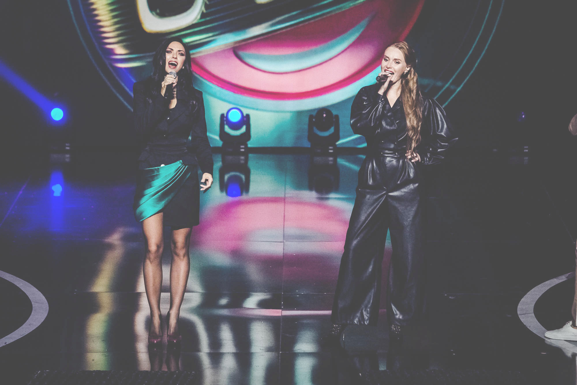 Участницы группы &quot;НЕАНГЕЛЫ&quot; поругались на глазах у всех