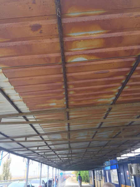 Два КПВВ на адмінкордоні з Кримом призупинили роботу через ситуацію з &quot;Титаном&quot;