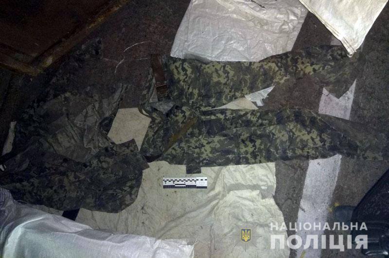 В Мариуполе обнаружили схрон боевика с оружием, похищенным в оккупированном Крыму