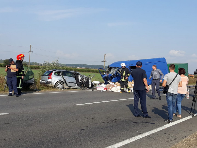 У Коломиї зіткнулися два авто, загинули три людини