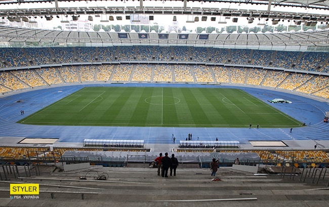 Огляд з ложі для преси