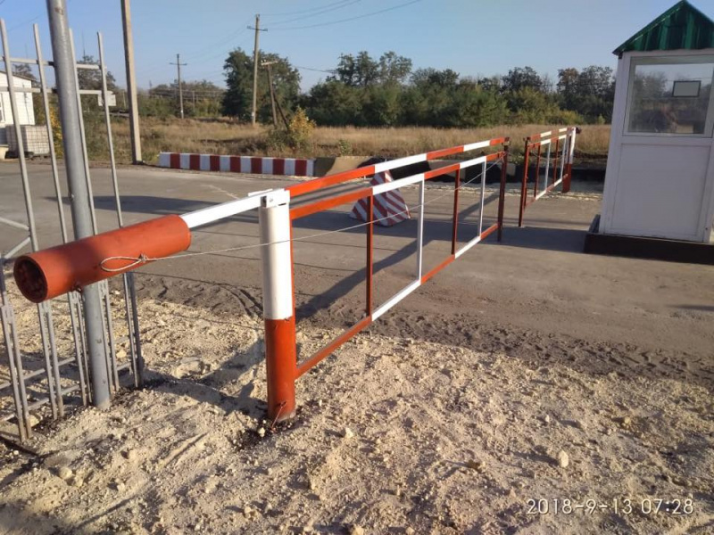 Пункт пропуску "Мілове" в Луганській області перенесли на територію України