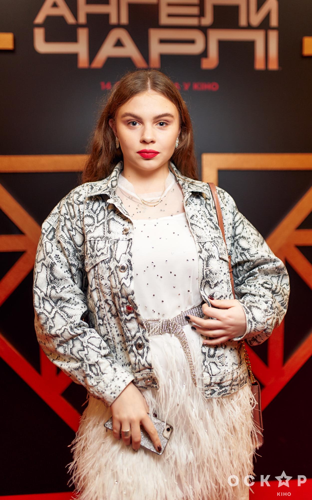 Полина Логунова, Монро, Наталка Карпа и другие звездные гости на премьере "Ангелы Чарли" в Киеве