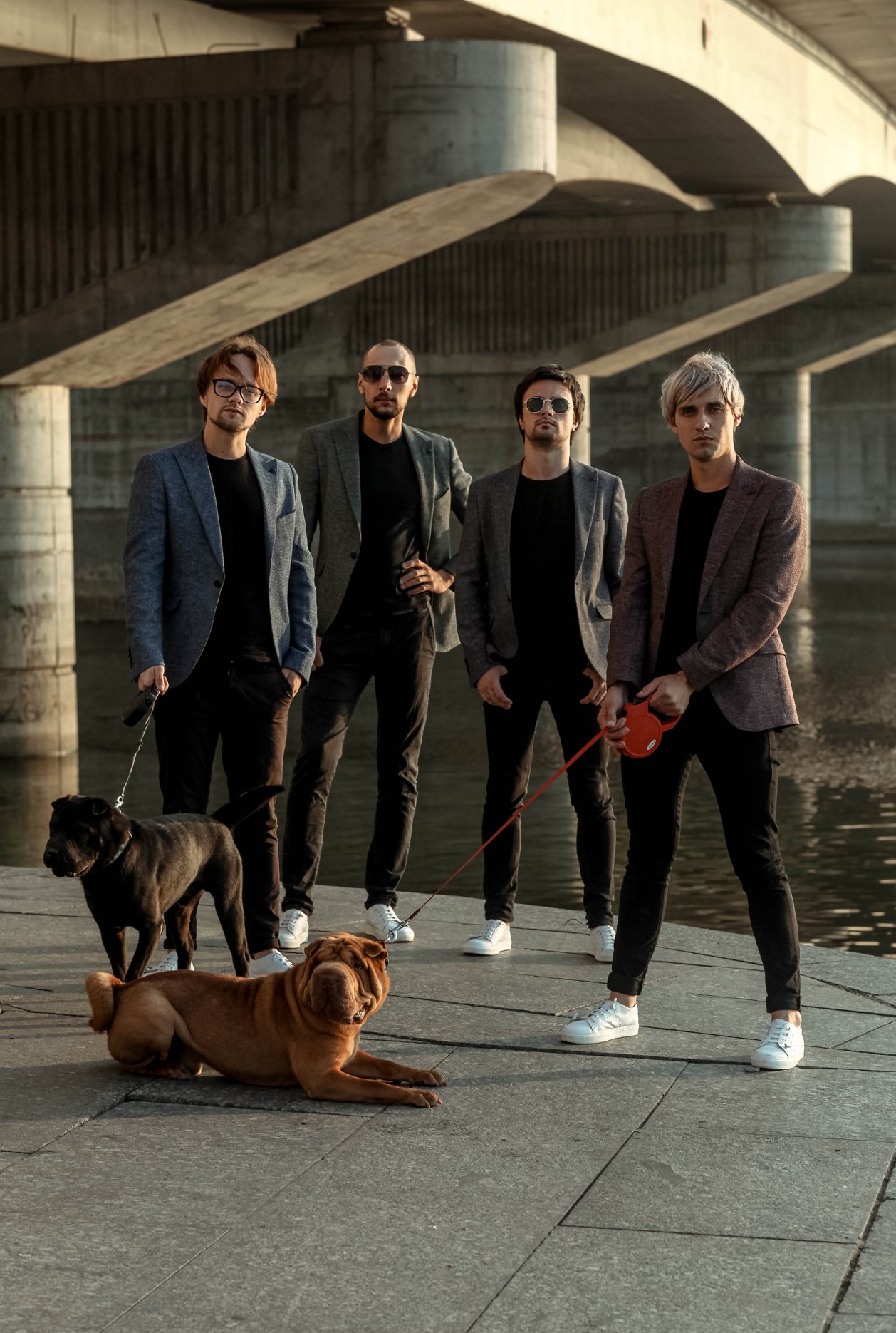 "Фірмові Рухи": популярные украинские рокеры выпустили новый альбом