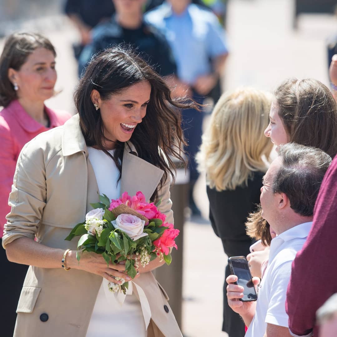 Золоті сережки-метелики і браслет