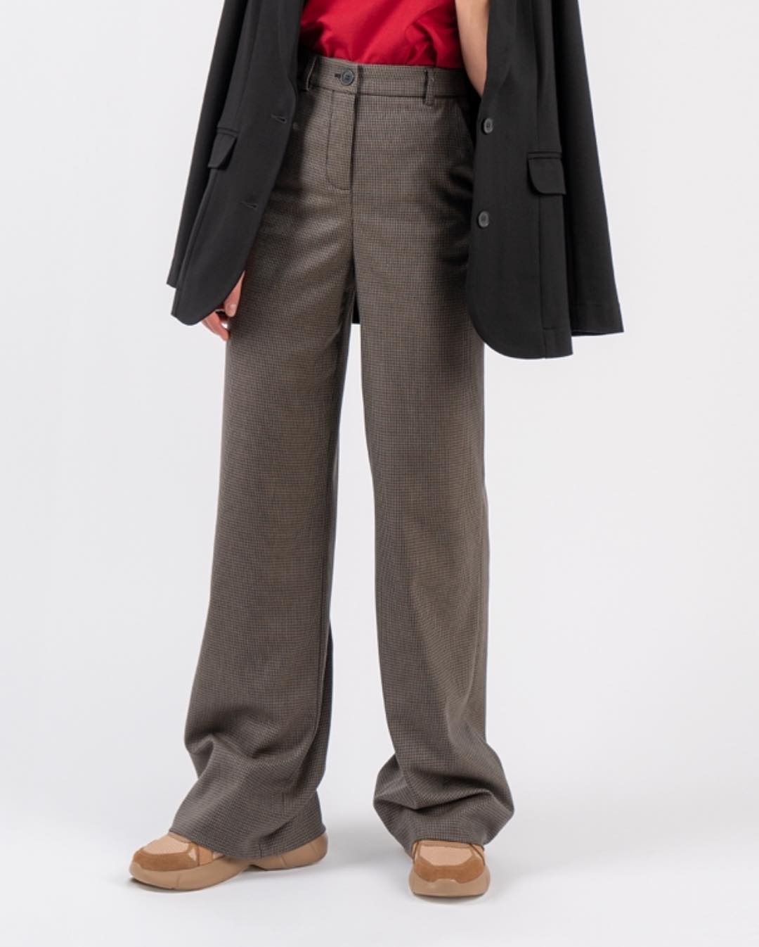 Широкие брюки — хит января 2019 года