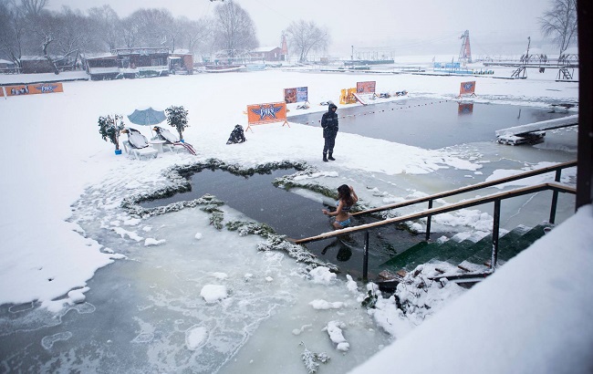 Купание 19 января в Х-Park