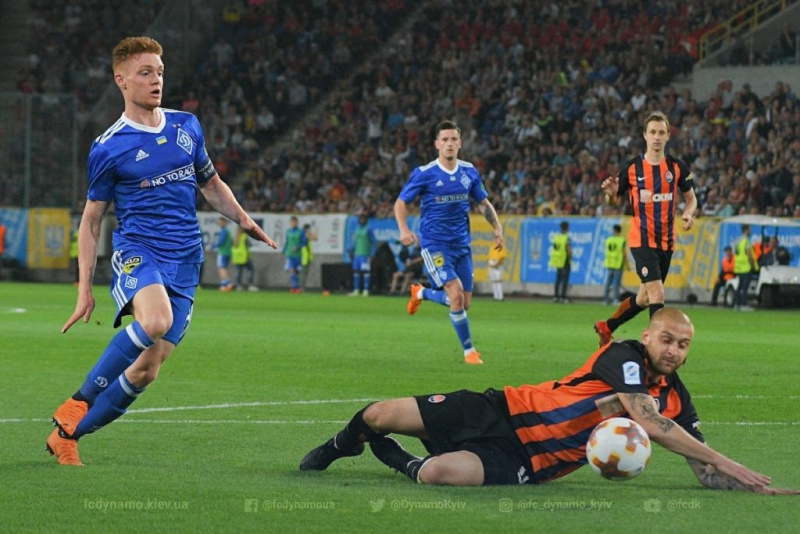 Динамо - Шахтер 0-2: видео голов и обзор матча