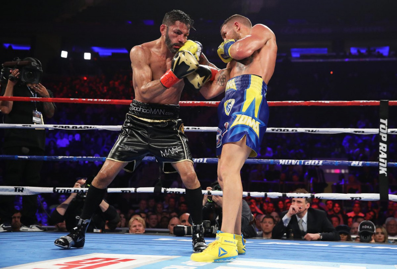 Ломаченко - Линарес: видео и обзор боя