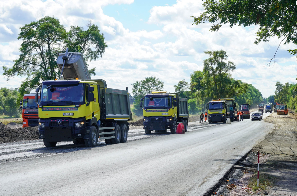 В Житомирской области &quot;Большая стройка&quot;: появились обновленная международная трасса, школа и садики
